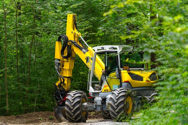 Perfect Tile Cuts with Water-Cooled Precision